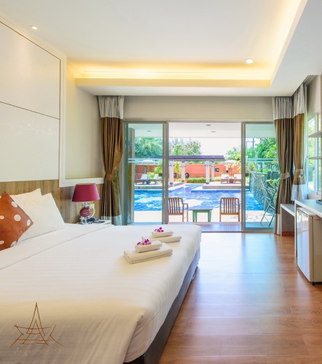 ซูพีเรีย รูม